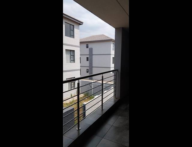 2 BEDROOM PROPERTY TO RENT IN POMONA